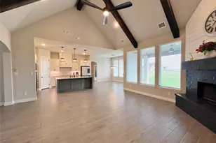 252 Harvard Ln, Springtown, TX 76082 - Photo 4