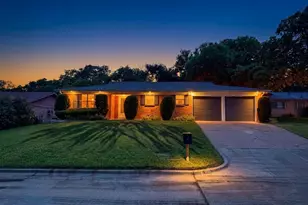 901 Gregory Ave, Bedford, TX 76022 - Photo 2