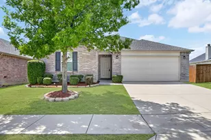1800 Christopher Creek Dr, Little Elm, TX 75068 - Photo 1