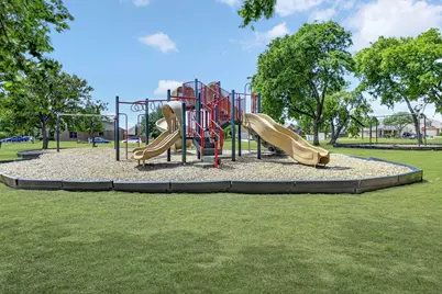 1800 Christopher Creek Drive, Little Elm, TX 75068 - Photo 32