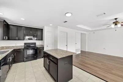 1800 Christopher Creek Drive, Little Elm, TX 75068 - Photo 22