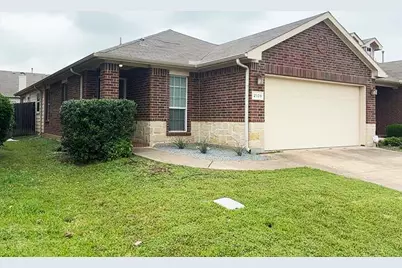 2109 Sweetwood Drive, Fort Worth, TX 76131 - Photo 2