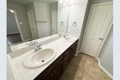 2109 Sweetwood Drive, Fort Worth, TX 76131 - Photo 10