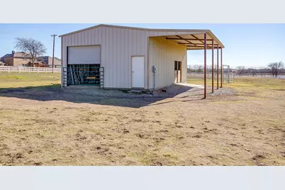 801 Creek Hollow Lane, Fort Worth, TX 76131 - Photo 26