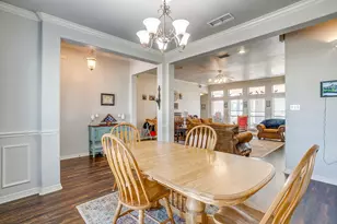 801 Creek Hollow Ln, Fort Worth, TX 76131 - Photo 6