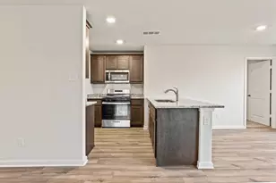 10929 Gray Mare Dr, Fort Worth, TX 76108 - Photo 2