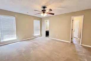 6206 Aires Dr, Arlington, TX 76001 - Photo 6