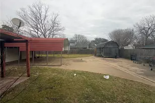 1115 Green River Trail, Cleburne, TX 76033 - Photo 32