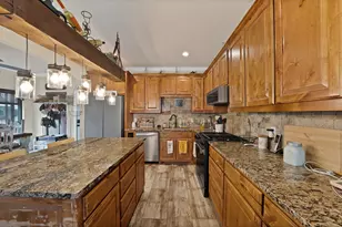 100 Shadle Ridge Ct, Poolville, TX 76487 - Photo 10