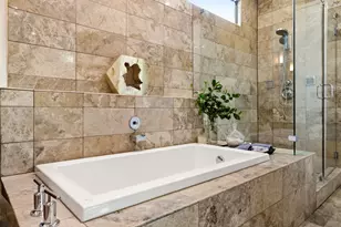 4025 Hawthorne Ave, Dallas, TX 75219 - Photo 22