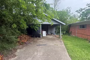 401 W Evans Ave, Bonham, TX 75418 - Photo 2