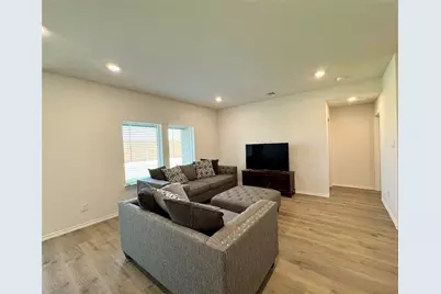 390 Zenyatta Drive, Waxahachie, TX 75165 - Photo 6