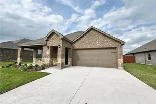 390 Zenyatta Dr, Waxahachie, TX 75165 - Photo 4