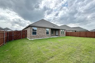 390 Zenyatta Dr, Waxahachie, TX 75165 - Photo 18