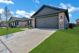 2012 Partridge Dr, Princeton, TX 75407 - Photo 2