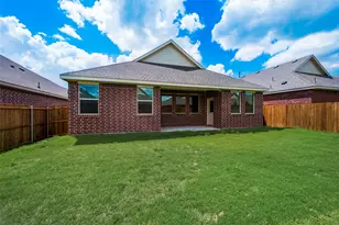 1833 Lake Grove Dr, Little Elm, TX 75068 - Photo 26