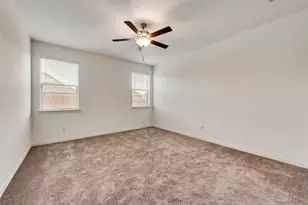 1833 Lake Grove Dr, Little Elm, TX 75068 - Photo 14