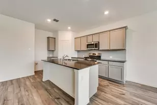 1833 Lake Grove Dr, Little Elm, TX 75068 - Photo 8