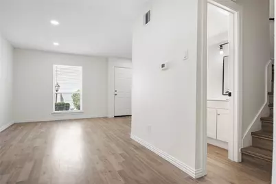 9818 Valley Meadow Place, Dallas, TX 75220 - Photo 10