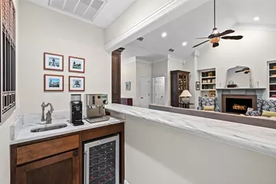 8808 Ravenswood Road, Granbury, TX 76049 - Photo 10