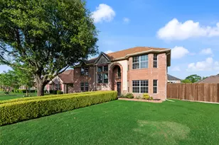 703 Harvest Glen Dr, Cedar Hill, TX 75104 - Photo 2