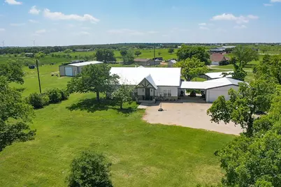 1201 Synterra Estates Loop, Jacksboro, TX 76458 - Photo 32