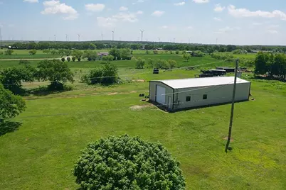 1201 Synterra Estates Loop, Jacksboro, TX 76458 - Photo 28
