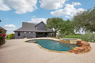 154 Helton Dr, Granbury, TX 76049 - Photo 38