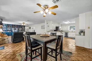 1208 Knotty Oaks Dr, Woodway, TX 76712 - Photo 14