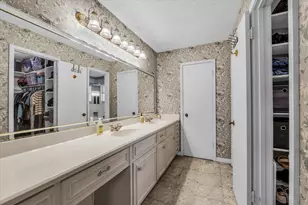 1208 Knotty Oaks Dr, Woodway, TX 76712 - Photo 22
