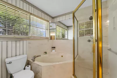 1208 Knotty Oaks Drive, Woodway, TX 76712 - Photo 22