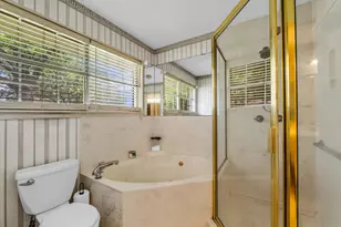 1208 Knotty Oaks Dr, Woodway, TX 76712 - Photo 22