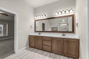 1021 Longbow Ln, Crowley, TX 76036 - Photo 16