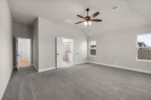 1021 Longbow Ln, Crowley, TX 76036 - Photo 14