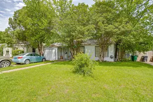 4817 Marks Pl, Fort Worth, TX 76116 - Photo 4