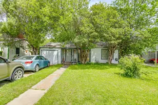 4817 Marks Pl, Fort Worth, TX 76116 - Photo 2