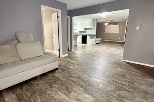 5821 McCart Ave, Fort Worth, TX 76133 - Photo 6