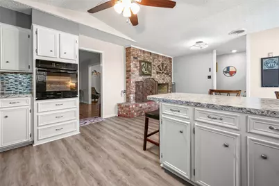 641 Green Valley Drive, Abilene, TX 79601 - Photo 10