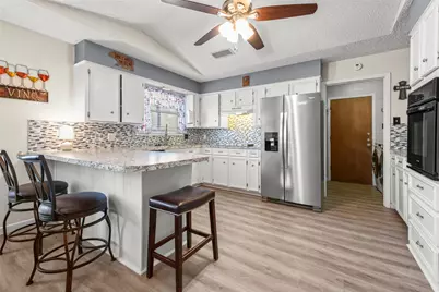 641 Green Valley Drive, Abilene, TX 79601 - Photo 8