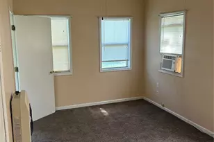 300 Harrison Ave, Newcastle, TX 76372 - Photo 12