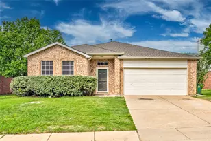 7900 Hidden Path Ln, Denton, TX 76210 - Photo 2