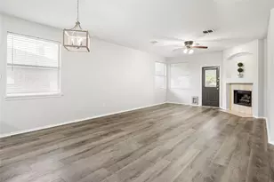 7900 Hidden Path Ln, Denton, TX 76210 - Photo 12