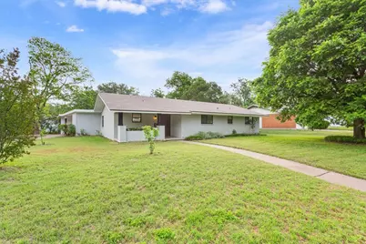 2025 Lenamon Street, Waco, TX 76710 - Photo 2