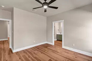 807 Branding Iron Trail, Granbury, TX 76049 - Photo 22