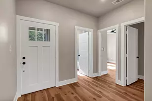 809 Branding Iron Trail, Granbury, TX 76049 - Photo 4