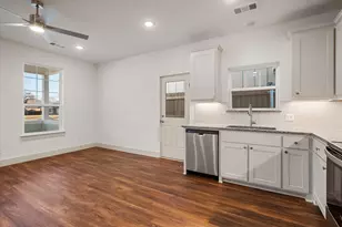 506 E Kimball St, Mansfield, TX 76063 - Photo 10