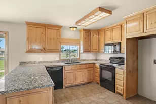 6568 Michael Rd, Sanger, TX 76266 - Photo 8