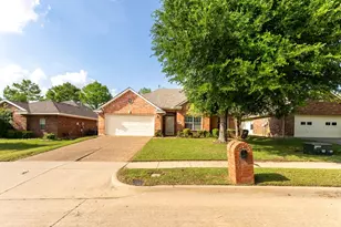 4313 Lone Rock Ct, Plano, TX 75024 - Photo 2