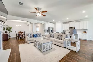 10509 Table Bluff St, Aubrey, TX 76227 - Photo 8
