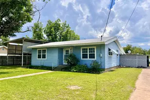 802 E White St, Hamilton, TX 76531 - Photo 34